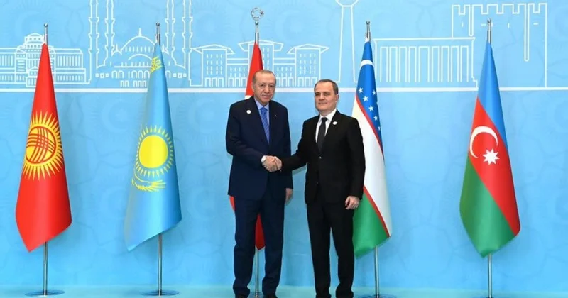 Ceyhun Bayramov TDT nin 13 cü Zirvə görüşündə iştirak edir