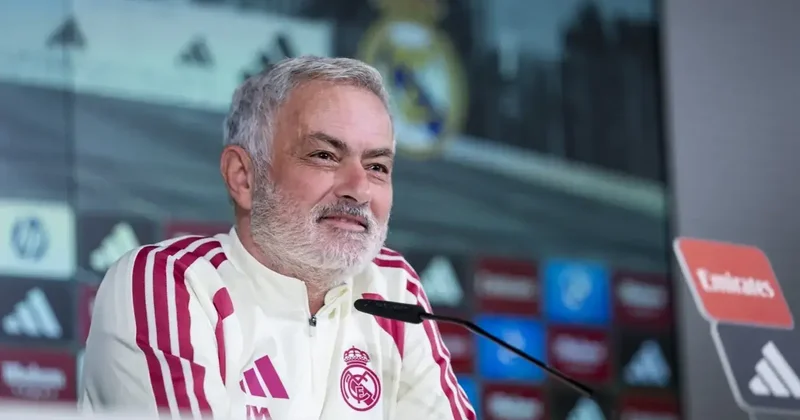 La Liqada ayın məşqçisi mükafatına namizədlərin adları açıqlanıb