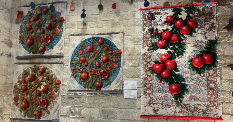 “Bakıya uçuş. İncəsənət həftəsonu. Gələcəyi İNDİ duy” festivalında “Meyvələr” kolleksiyası nümayiş olunub