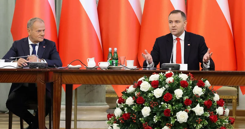 Противостояние в Польше: Навроцкий обвинил Туска в попытке госпереворота Minval Politika