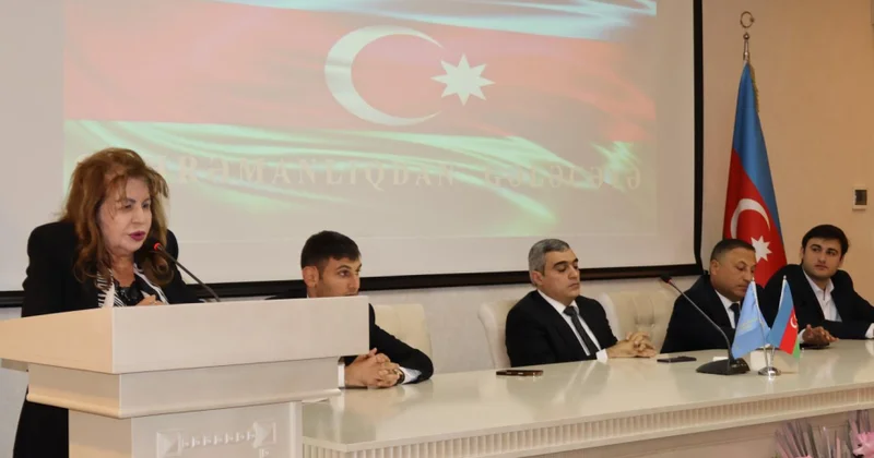 Zəfər Gününə həsr olunan tədbirdə Azərbaycanın tarixi Qələbəsinin əhəmiyyəti vurğulanıb
