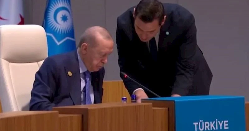 Ərdoğan səhvən Qazaxıstana aid olan hissəyə qol çəkdi Video