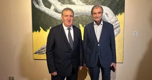Torpağın portreti İsa Həbibbəyli yazır