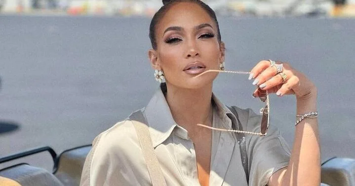Cennifer Lopes ayrılıqdan sonra sevgiyə baxışını dəyişdi