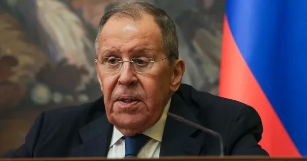 Yaponiya Rusiya ilə dialoqu bərpa etmək üçün mövqeyini dəyişməlidir Lavrov