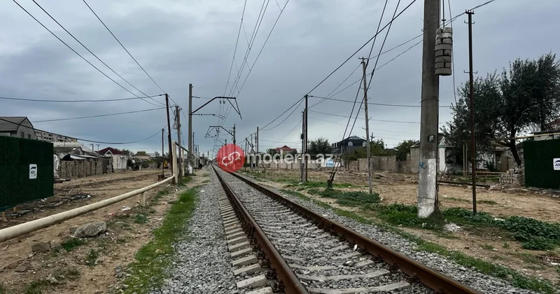 Yeni Suraxanı Hövsan dəmir yolu xəttində 4 stansiya tikiləcək