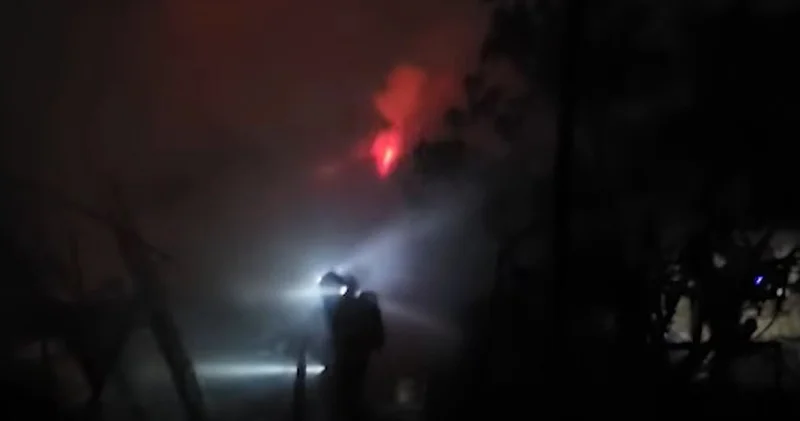 В Хокмели произошел пожар ВИДЕО