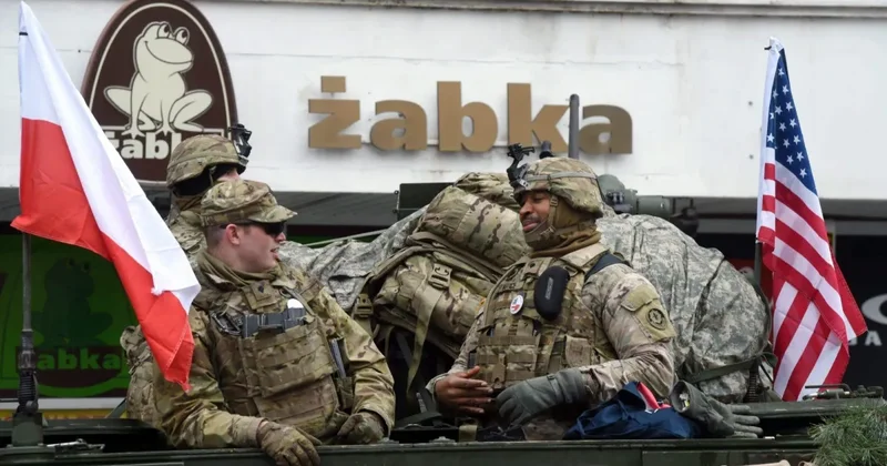 Польша предложила США четыре города для военной базы