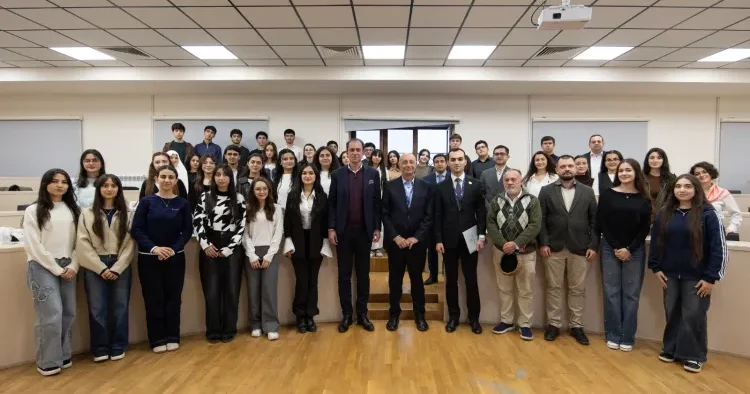 Qarabağ Universitetində “Mədəniyyətlərarası dialoq və dini müxtəliflik: qlobal təcrübələr və yeni üfüqlər” mövzusunda tədbir keçirildi FOTO
