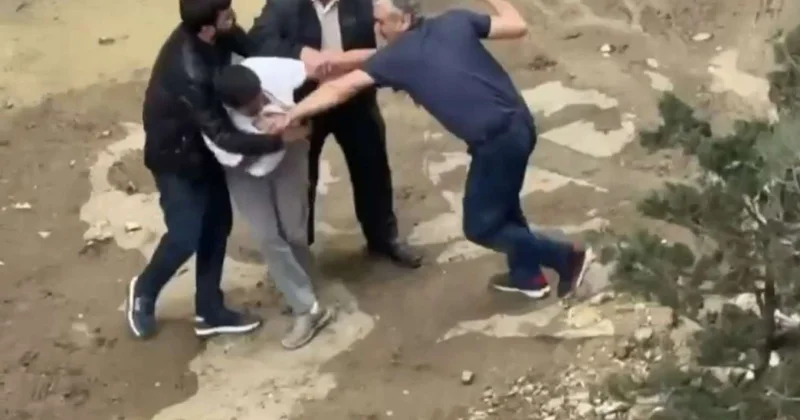 Yeni Günəşlidə insident: İki nəfər əlbəyaxa oldu Anbaan video