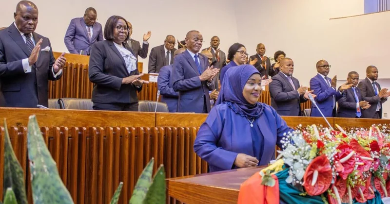 Mozambikdə qadınların hicabla rəsmi sənədlər üçün foto çəkdirməsi müzakirəyə çıxarılacaq Məktəblərdə qadağa yoxdur...