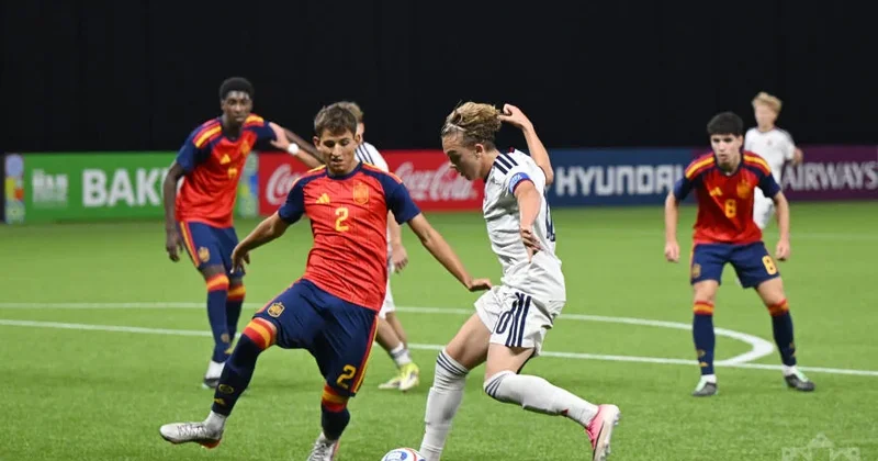 Испания стала чемпионом мира FIFA U 15 в Баку, разгромив Чехию в финале ФОТО