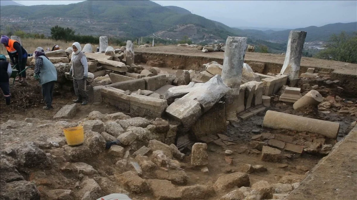 2250 illik kanalizasiya sistemi tapıldı