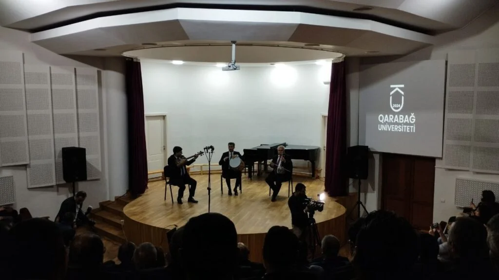 Xankəndi şəhərində Qarabağ Universitetinin yaradılmasının 1 illiyi münasibətilə konsert keçirilib