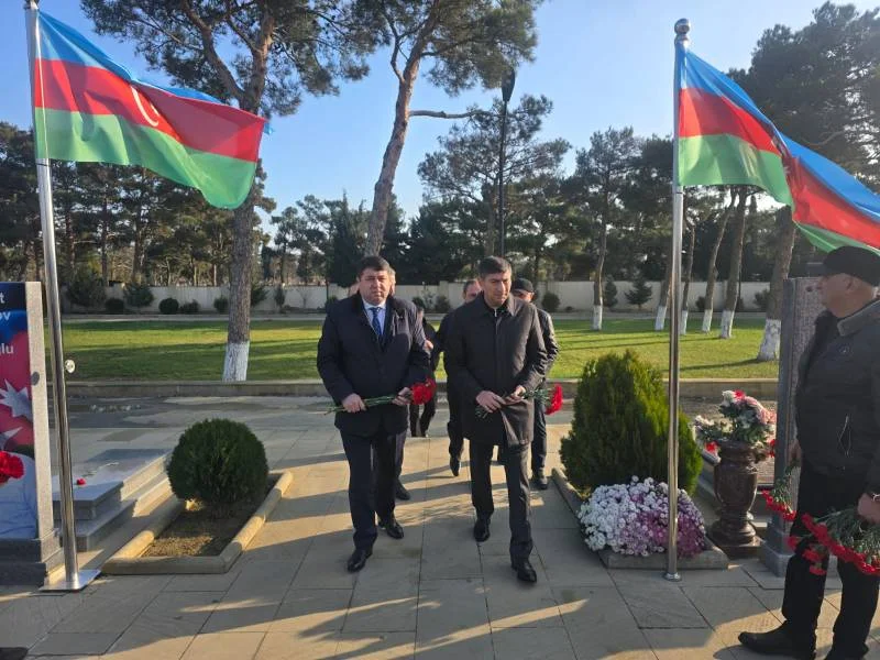 Şəhid Elçin Nəbiyevin və Cavid Bayramlının məzarları ziyarət olundu FOTO