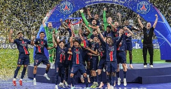 PSJ 19 yaşlı ulduzu ilə müqaviləni uzadır