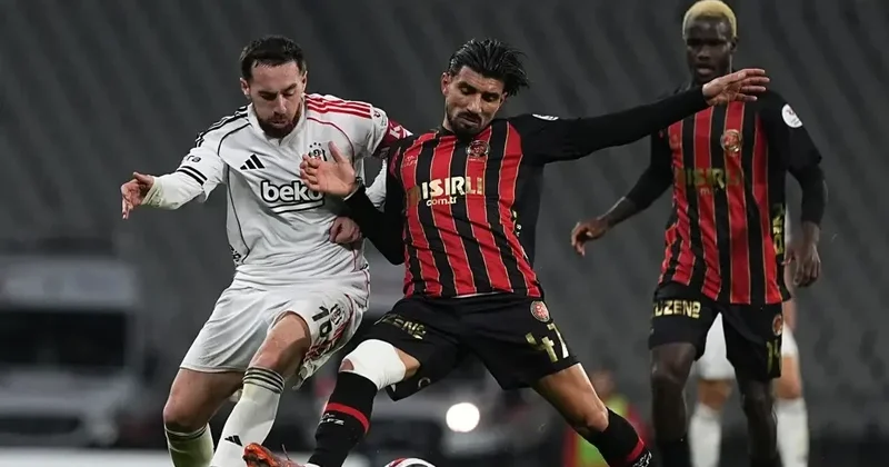 “Beşiktaş” səfərdə 3 xalı 2 qolla qazandı VİDEO