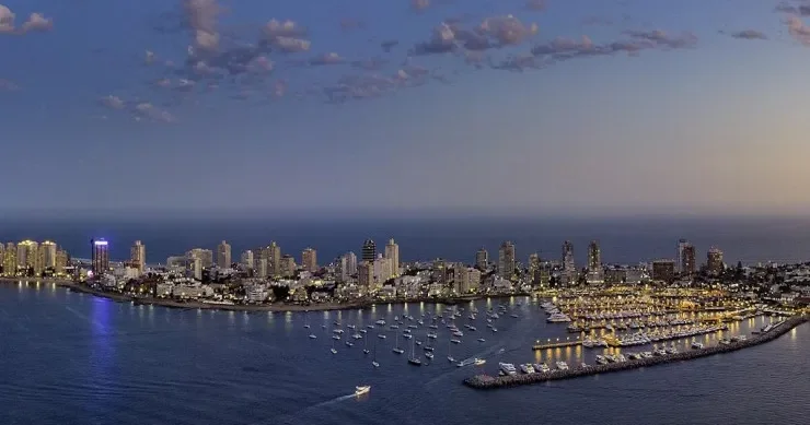 İkinci İsveçrə : Latın Amerikasının ən təhlükəsiz ölkəsi