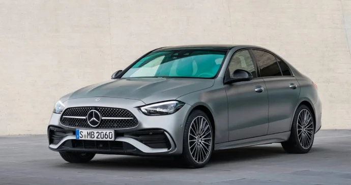 Yürüş məsafəsi çox olan üç ən etibarsız biznes sinif avtomobili SİYAHI