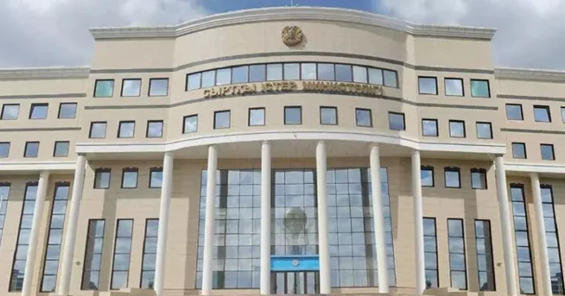 Казахстан выразил протест и обратился к Украине