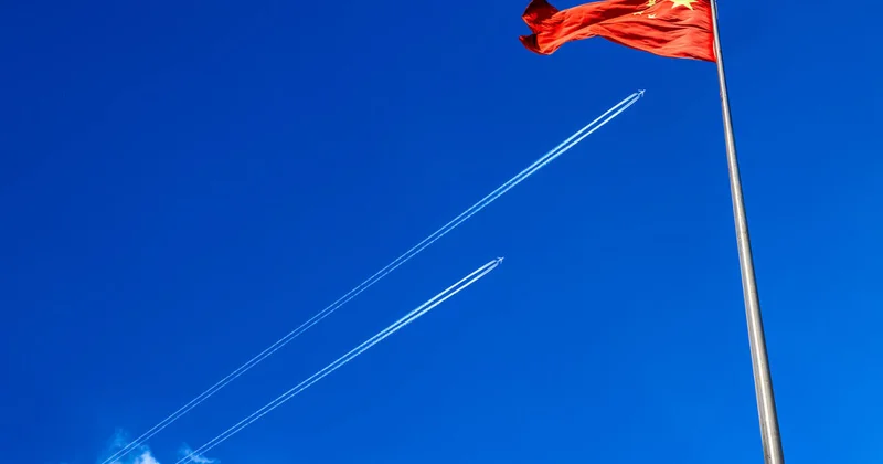 Китай предупредил о падении обломков ракеты