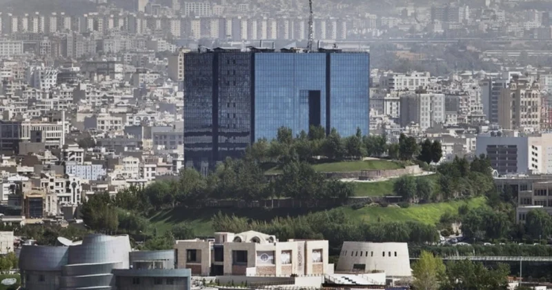 Иран влез в огромные долги Minval Politika