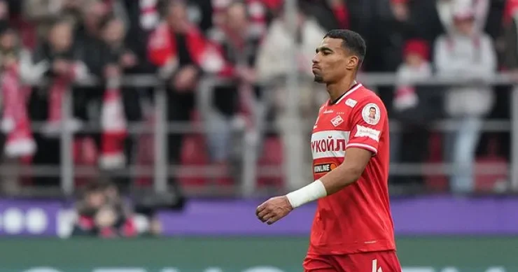 “Spartak”ın oyunçusu arvadına görə “Beşiktaş”a keçmək istəyir