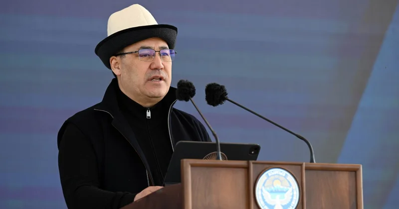 Президент Садыр Жапаров проголосовал на досрочных выборах в парламент Кыргызстана