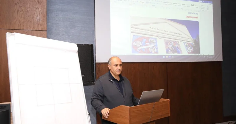 BSU nun rektoru Strateji İnkişaf Planının yenilənmiş redaksiyasının layihəsinin təqdimatını edib FOTO