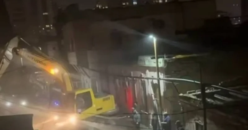 Nizami stansiyasının yuxarı küçələrində söküntü işlərinə başlanıldı VİDEO