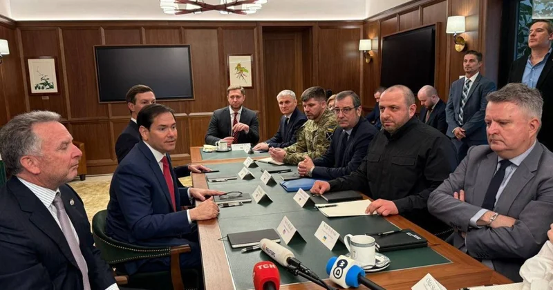 Ukrayna üçün taleyüklü danışıqlar başladı