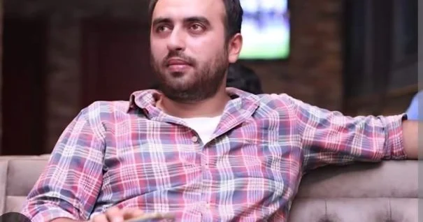 Ədəbiyyatımızda Qulu Ağsəs dəst xətti