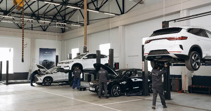 BYD 89 min avtomobili geri çağırır Səhv yığılmış batareya ...