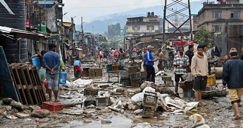 Şri Lankada 159 nəfər həlak olub, yüz minlərlə insan evsiz qalıb