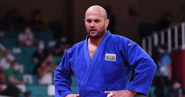 Ушанги Кокаури завоевал бронзу на турнире Большого шлема в Абу Даби