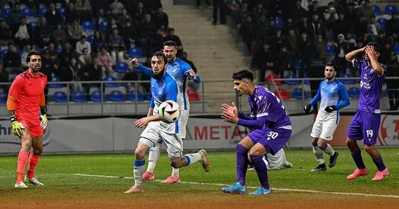 Şamaxı öz meydanında Sumqayıt ı qəbul edəcək YENİLƏNİR