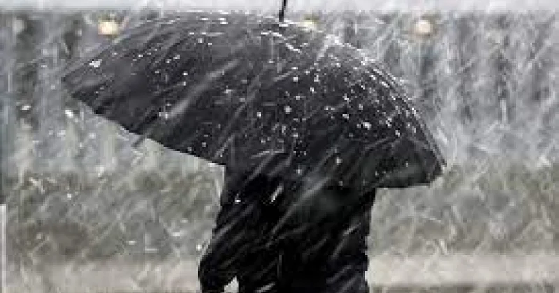 Синоптики предупреждают о дождях и снеге