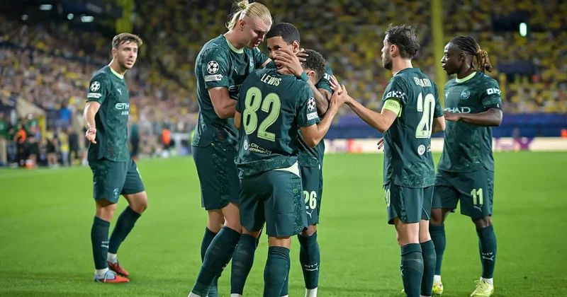 Liverpul və Mançester Siti Premyer Liqa forvardını hədəfləyir