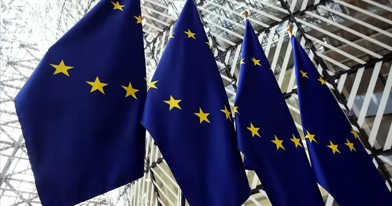 Aİ də uşaq fenomenlərə qarşı yeni qadağa gündəmdədir