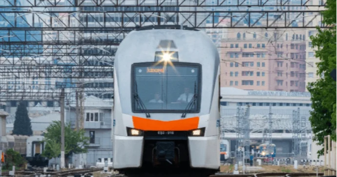 Saray qəsəbəsində sürət qatarı üçün dayanacaq qoyulacaq