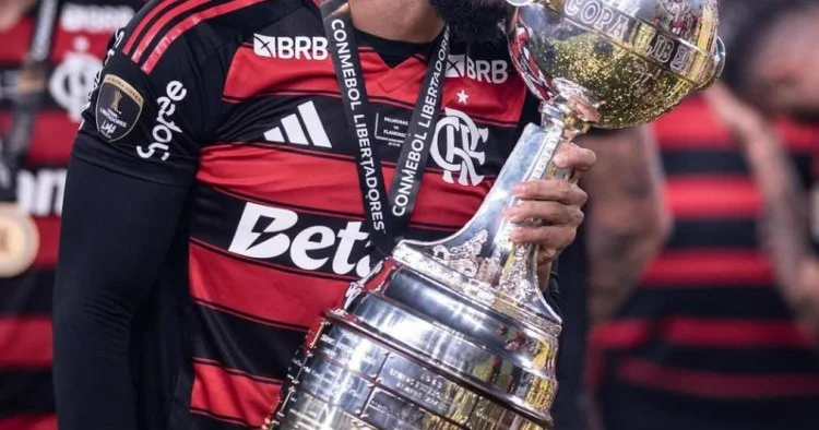 Qarabağ ın sabiq forvardı oynadı, komandası Libertadores kubokunu qazandı VİDEO