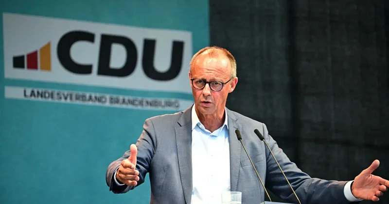 Kansler: Qərbi Almaniyada doğulduğum üçün şanslı idim