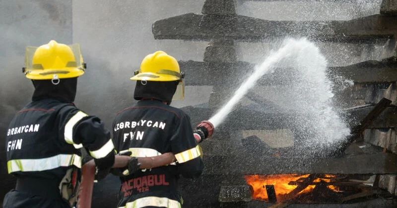 Gəncədə 3 otaqlı evdə yanğın oldu