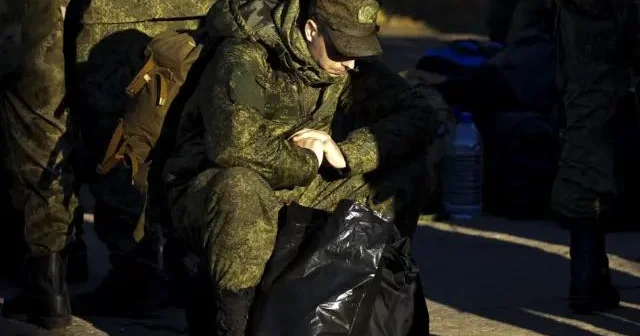 Rusiya ordusu əsgərlərini dörüşə qoruyucu vasitələrsiz göndərir “The Telegraph”