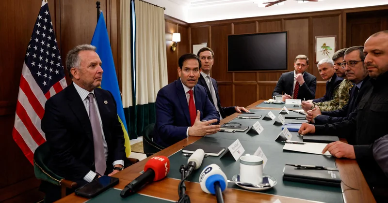 KİV: Florida danışıqlarında Ukraynada keçiriləcək seçkilər də müzakirə olunacaq