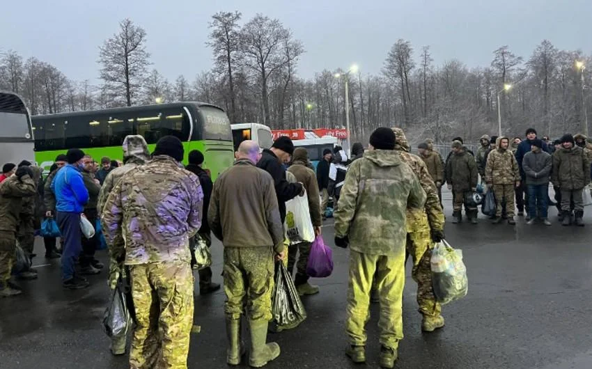 Rusiya və Ukrayna əsir mübadiləsi aparıblar AzPolitika onlayn siyasiictimai qəzet