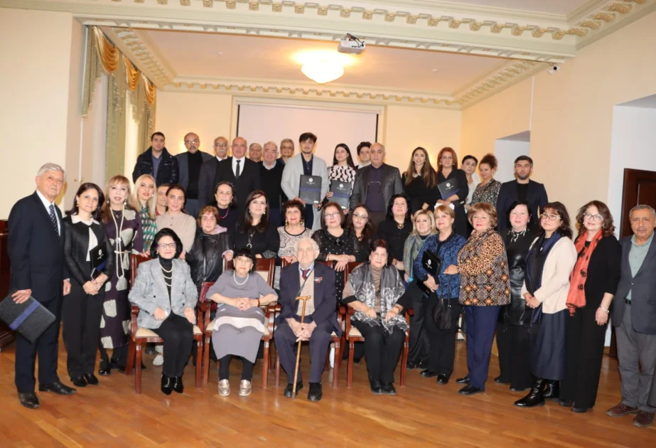 Azərbaycan Bəstəkarlar İttifaqının qocaman üzvlərinə 90 illik yubiley medalı təqdim olunub AZƏRTAC