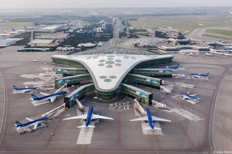 Bakı aeroportunda ƏMƏLİYYAT: 2 nəfər tutuldu