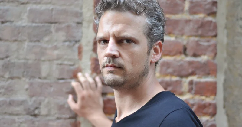 Məşhur türk rejissora hücum etdilər