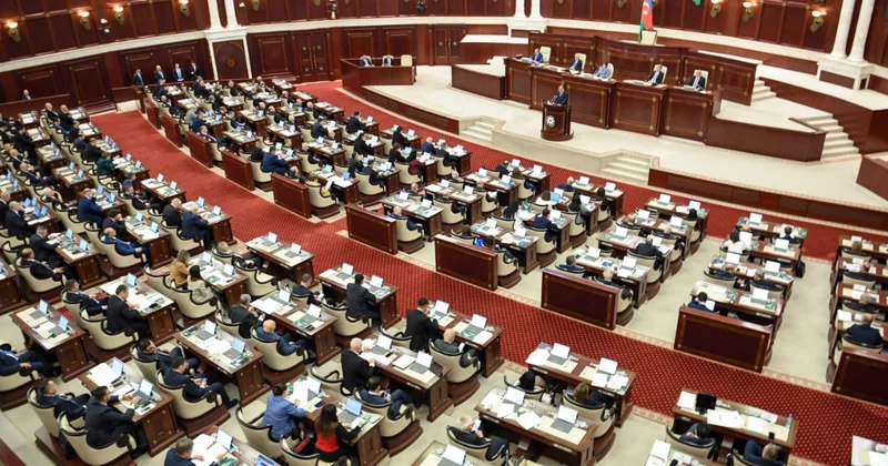 Милли Меджлис направил поздравительное письмо Президенту Ильхаму Алиеву и Первому вице президенту Мехрибан Алиевой